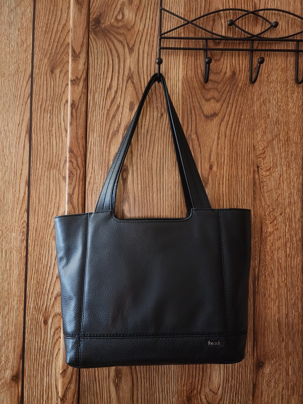 The Sak Black Leather Tote/Shoulder Purse